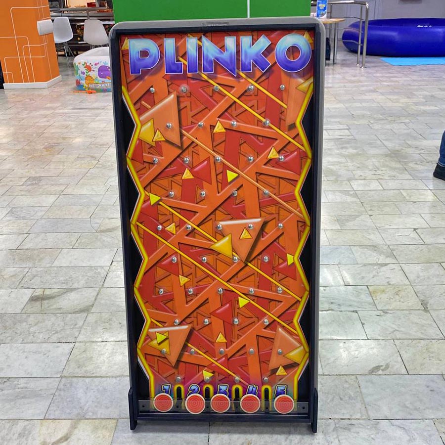 Plinko (Плинко) в аренду – с нами веселее